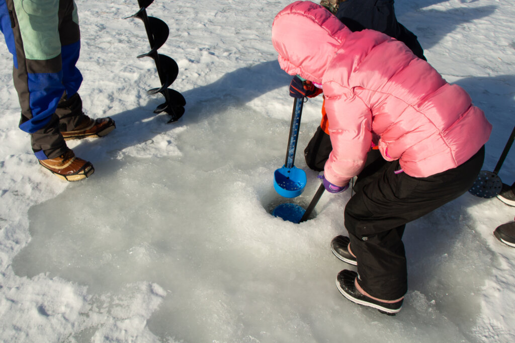 20210122_cwmn_Evan_IceFishing_web_15-1024x682.jpg